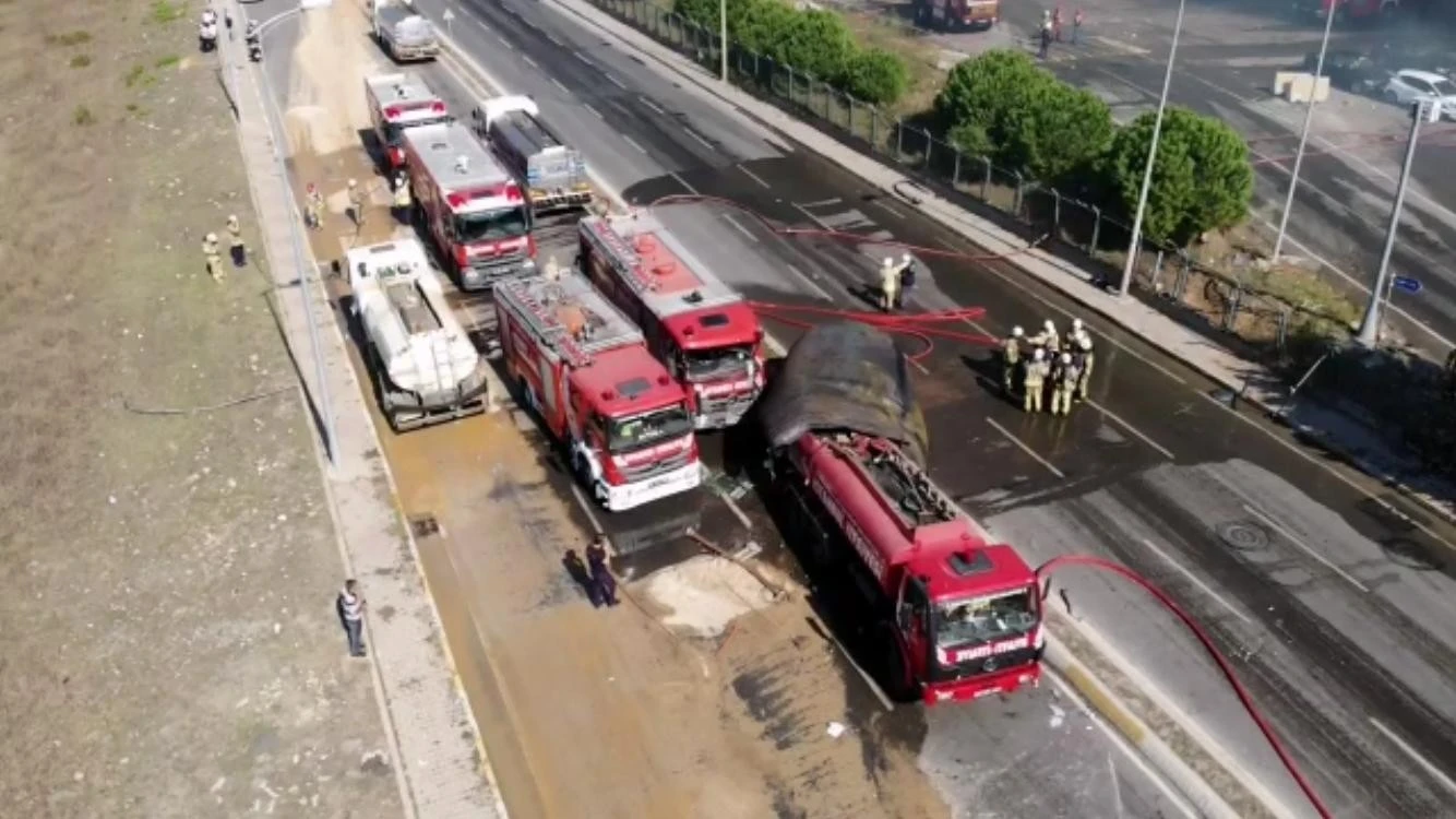 Tuzla’da fabrika yangını