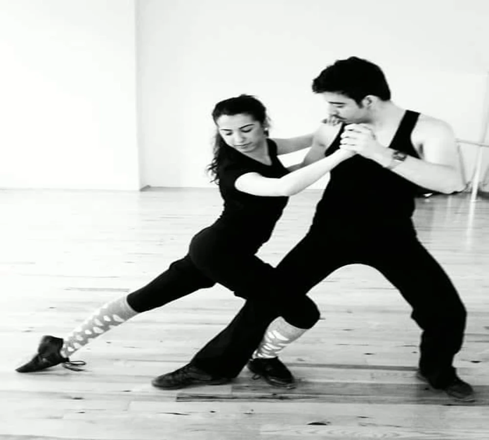 5 yıldır gözlerini kırpamıyor