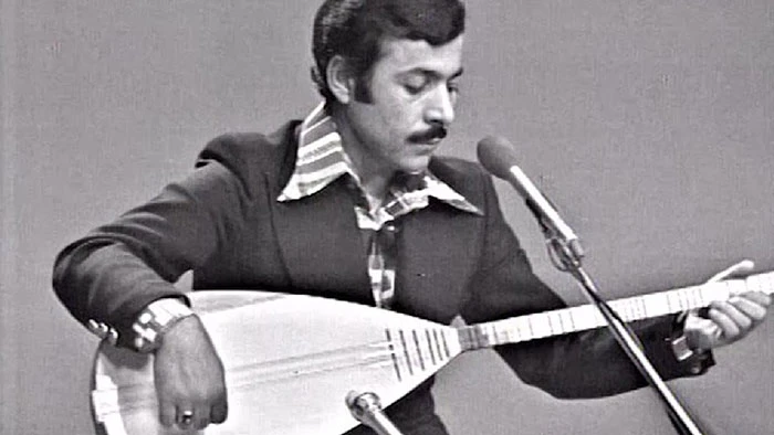 Neşet Ertaş Kimdir Eserleri Nelerdir?