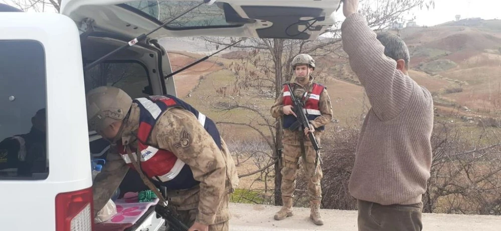 İçişleri Bakanlığı: Aranan 2 bin 682 şahıs ve 140 düzensiz göçmen yakalandı