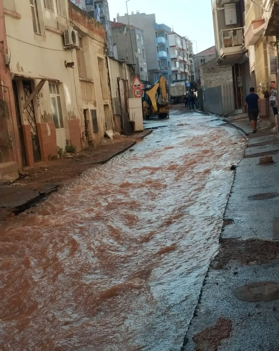 İzmir, Venedik'e döndü