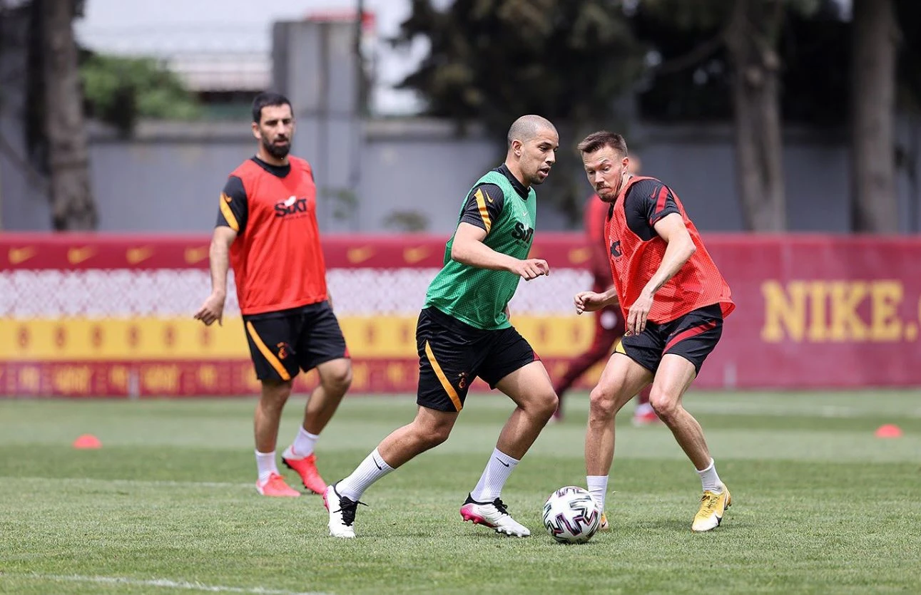 Galatasaray'da Beşiktaş derbisinin hazırlıkları başladı