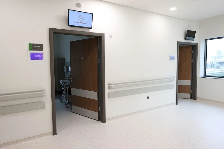 İstanbul'da Kovid-19 aşı odaları için hazırlıklar tamamlandı