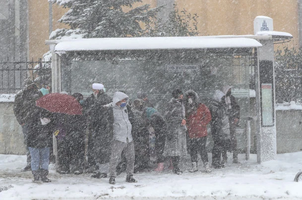 Meteoroloji uyardı: Kar yağışı kuvvetli ve yoğun olacak