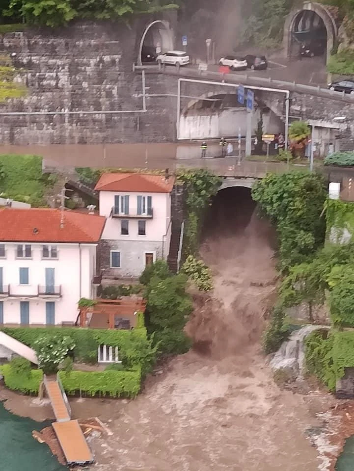 İtalya'da sel ve toprak kayması felaketi! Kurtarma operasyonları yapıldı