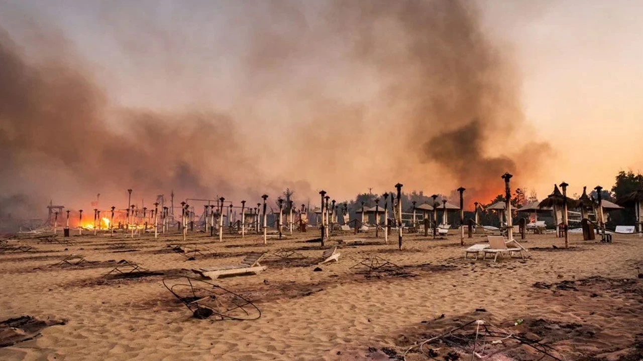 Dünya alev alev: 40'tan fazla ülke yanıyor