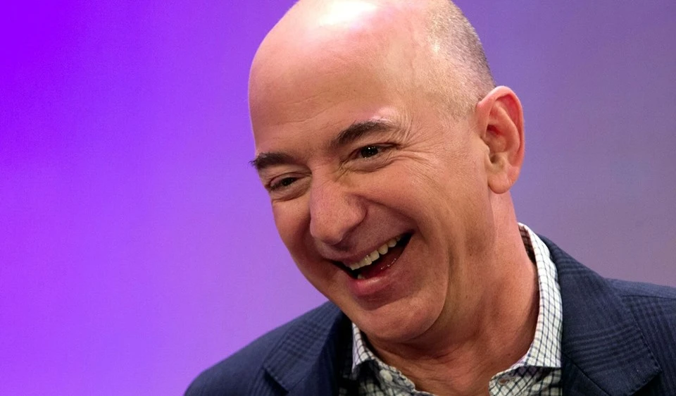 Dünyanın en zengini Jeff Bezos kimdir
