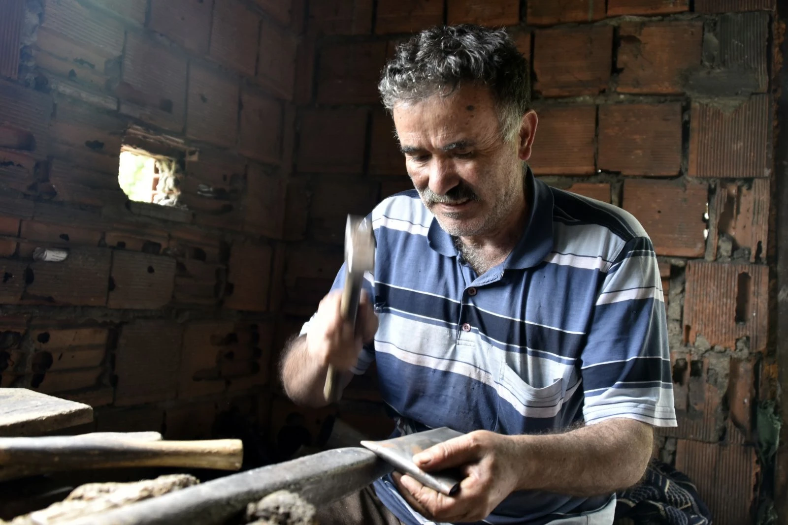 Unutulmak üzere olan ’Kelek’ sanatını yaşatmaya çalışıyor