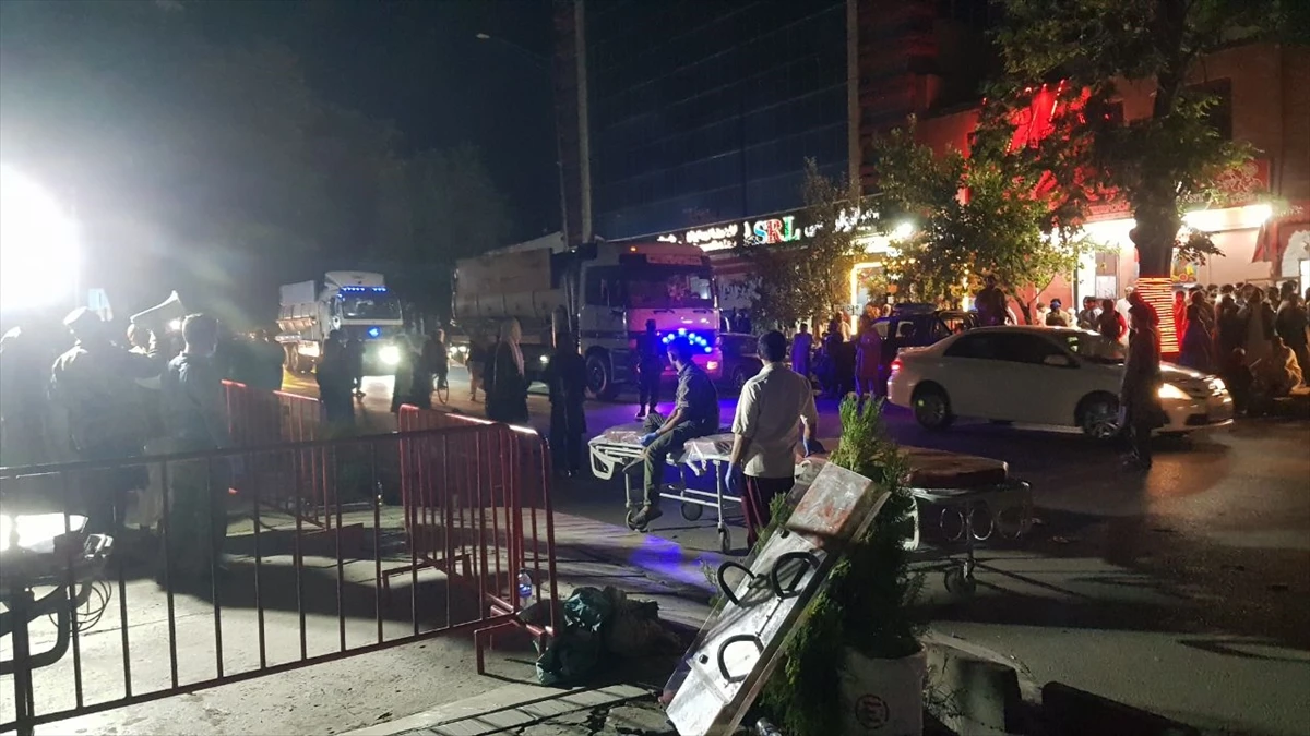 Kabil Havalimanı'nda art arda patlama: Çok sayıda ölü ve yaralı var