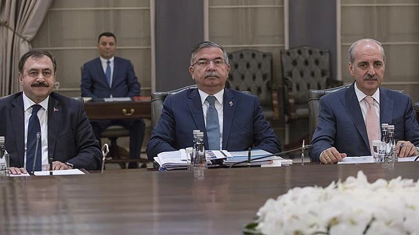 Kabineye katılan yeni isimlerle ilk Bakanlar Kurulu toplantısı