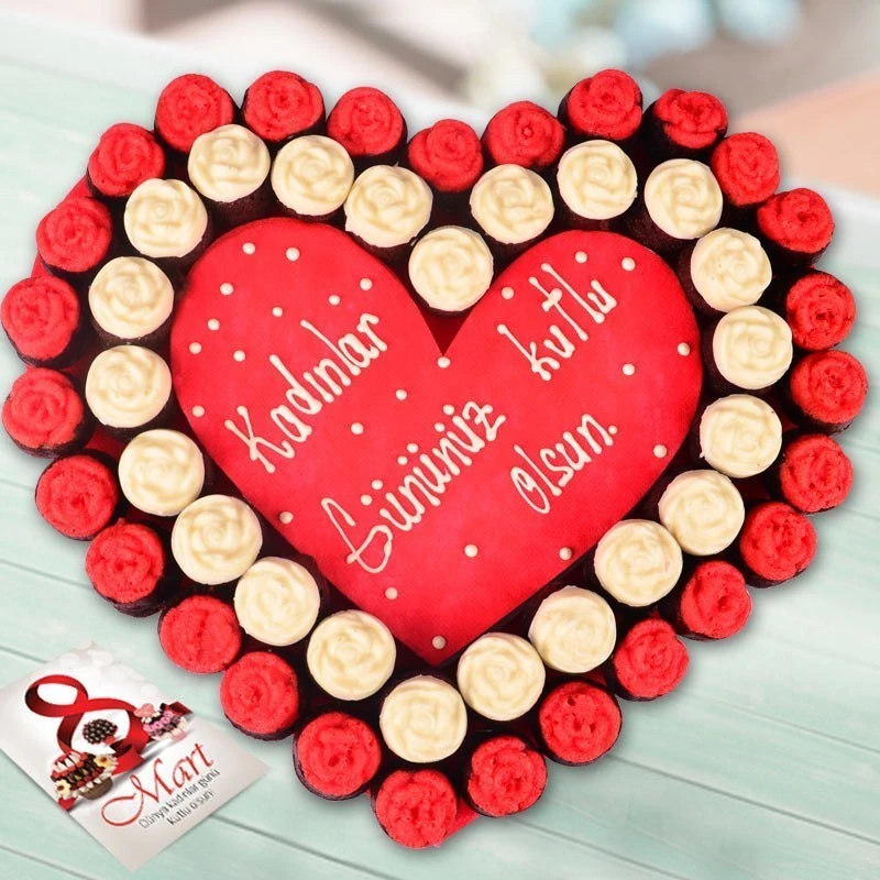 8 Mart Dünya Kadınlar Günü Hediyeleri Mesajları SMSleri - Kadınlar Günü Sözleri