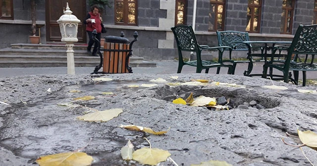 Sıcaklık eksi 11’i gördü, her yer buz tuttu