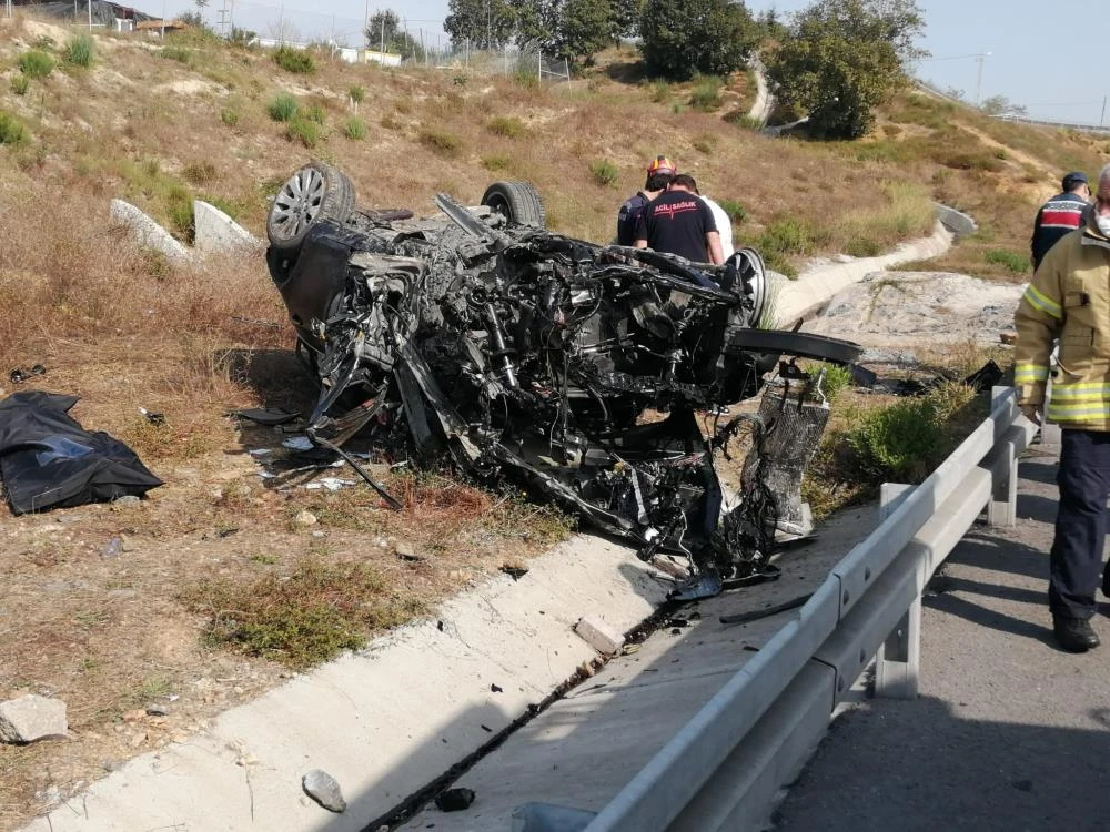 Anne babaya mezar olan kazada kahreden detay