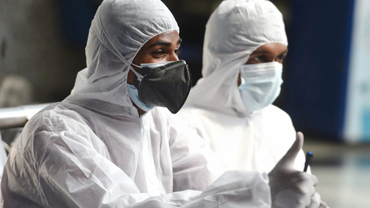 Endişelendiren tespit: İki koronavirüs varyantına aynı anda yakalanmak mümkün