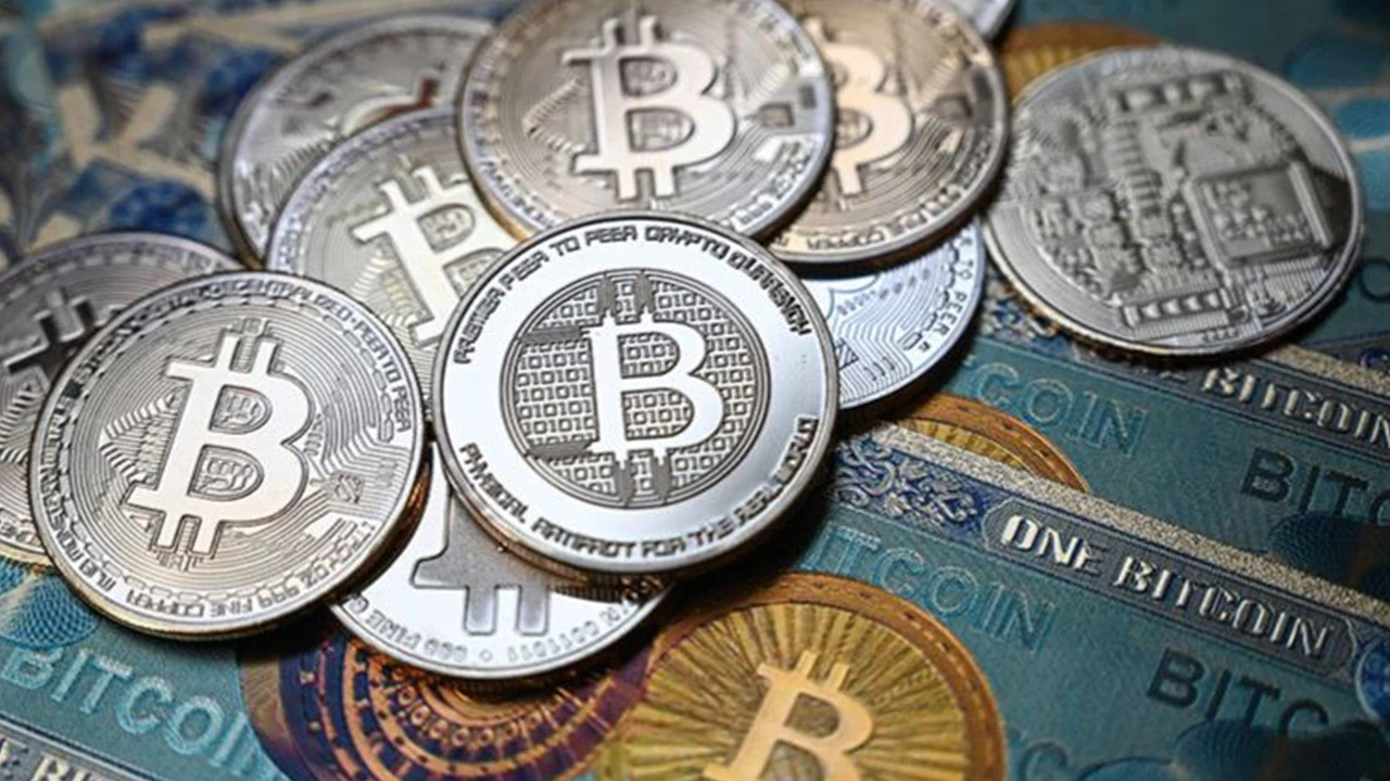 Bitcoin ve Ethereum neden düştü, ne kadar oldu, kaç dolar? Kripto parada (Dogecoin, Bitcoin ve Ethereum) son durum!