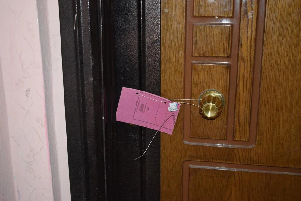 Kumarhaneye çevrilen ofise polis baskını