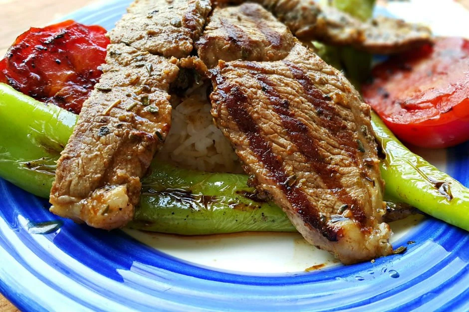 Besinlerin sindirim süreleri, Yiyecekler ne kadar sürede vücuttan atılır?