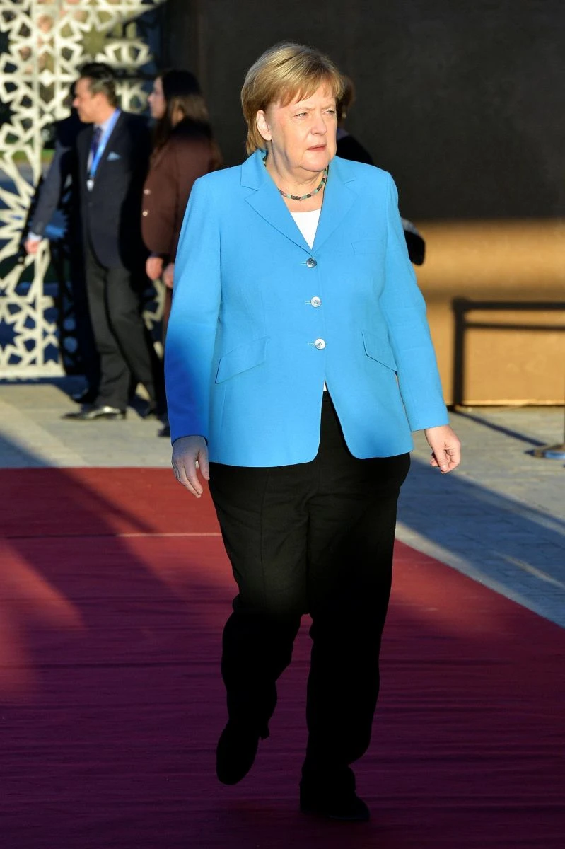 Merkel neye uğradığını şaşırdı