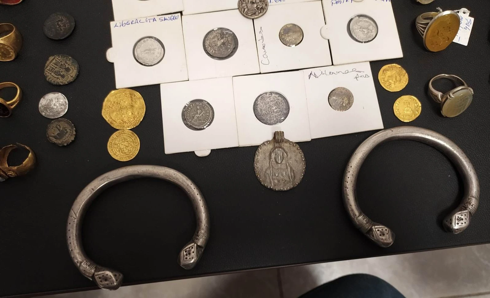 Tarihte kullanılan ilk para örneği Mardin'de ele geçirildi