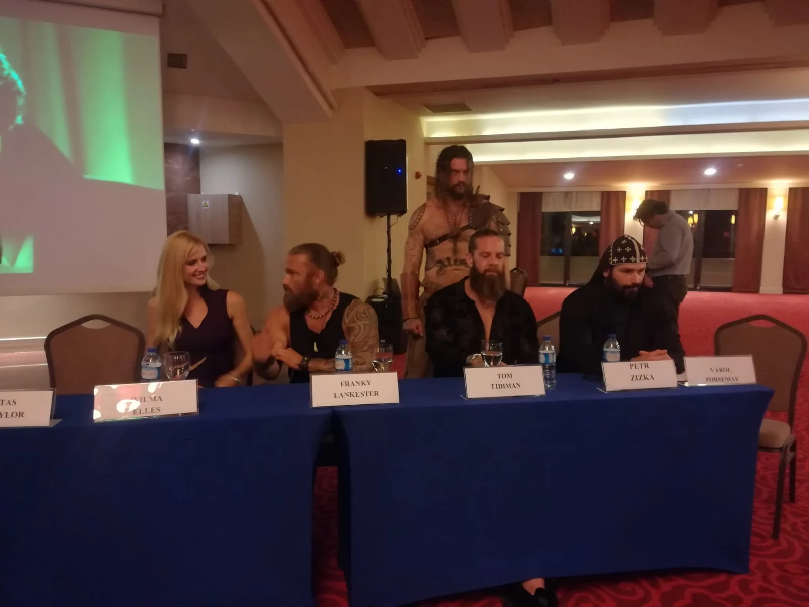 Hollywood Yıldızları İzmir'de bir araya geldi