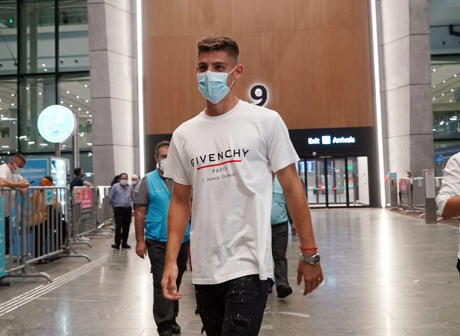 Beşiktaş'ın yeni transferi Francisco Montero, İstanbul'a geldi