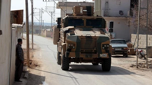 El Bab'a büyük askeri sevkiyat, Kilis'ten böyle geçtiler