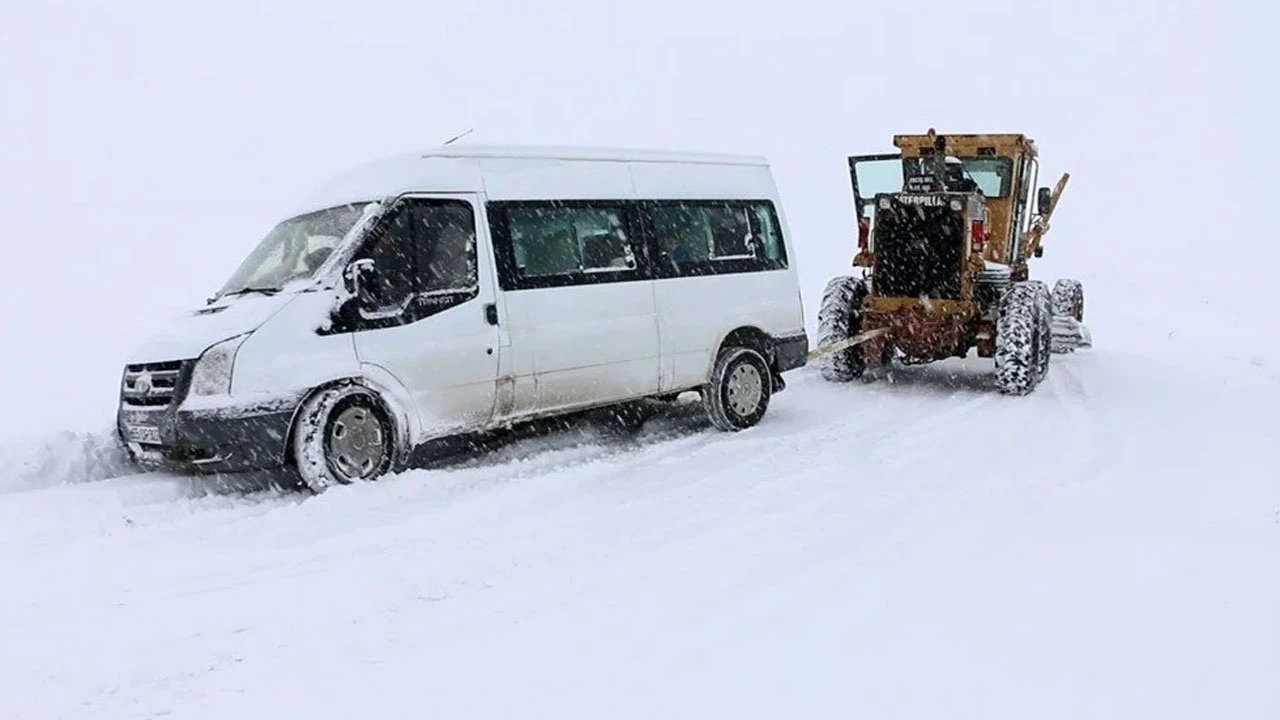 Türkiye kara teslim: Yollarda son durum