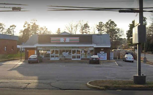 Çikolatalı süt almak için gitti 1 milyon dolar kazanıp çıktı