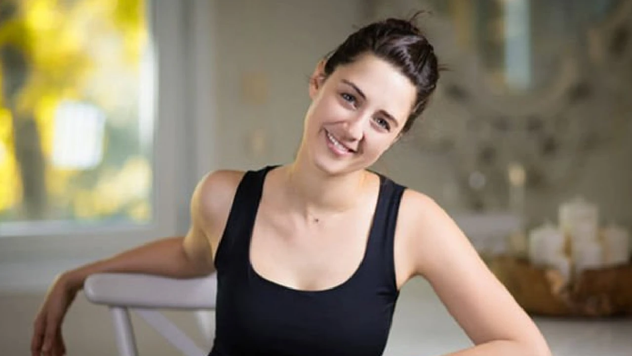 Melis Birkan Kimdir?