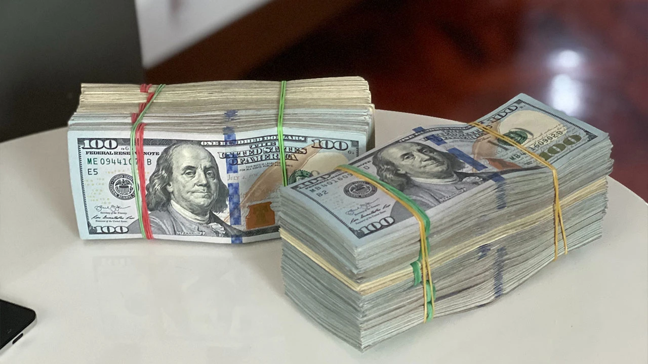 15 Kasım dolar kuru! Euro ve dolar kaç TL? Merkez Bankası faiz kararı ne olacak?