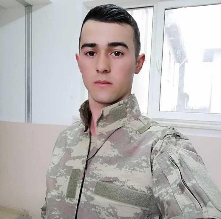 İdlib'deki hain saldırıda şehit olan Mehmetçiklerimizin isimleri belli oldu