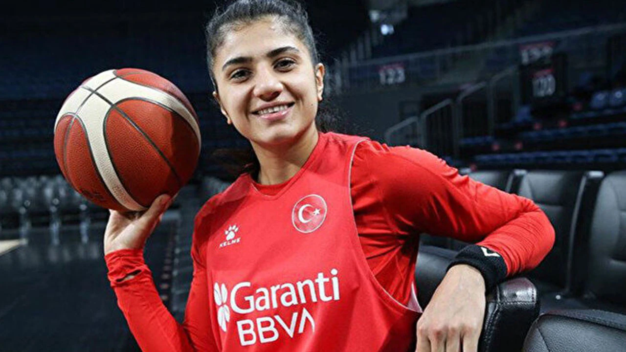 Survivor'ın eski yarışmacısı Merve Aydın'ın dairesi mühürlendi: Milli basketbolcu karara isyan etti