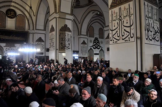 Miraç Kandili'nde camiler doldu taştı