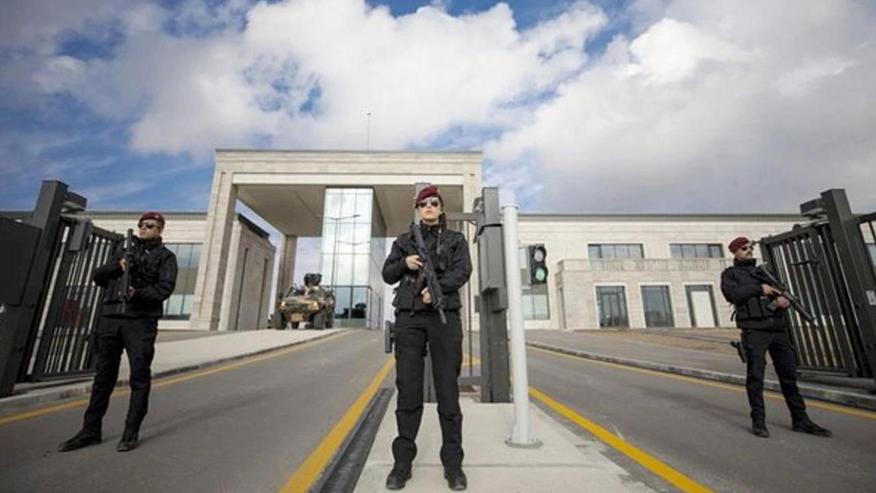 MİT'ten Mossad'a büyük operasyon: Bir yıl gölge takibi yapıldı, 15 casus yakalandı