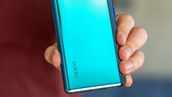 Oppo A72 kaç TL'den satılıyor? Oppo A72'nin özellikleri