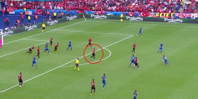 Ünlü karikatürist Momani, Ozan Tufan'ın karikatürünü yaptı