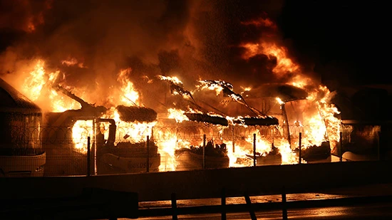 Bursa'da 6 yolcu otobüsü küle döndü
