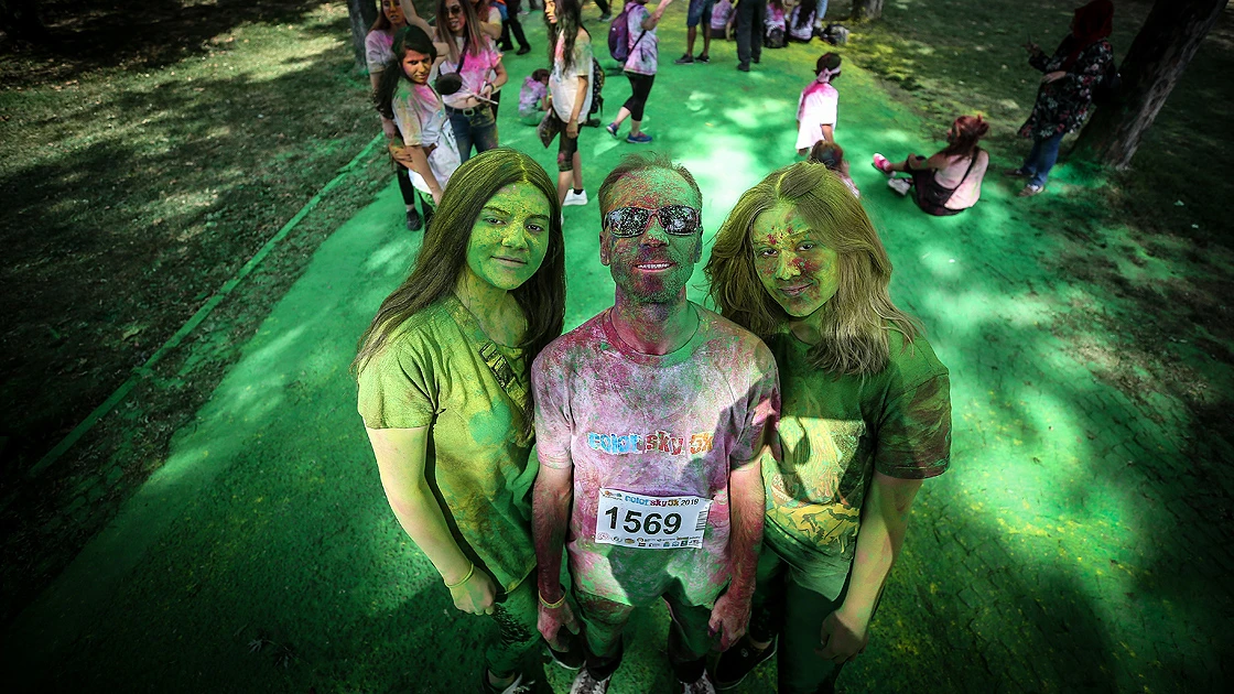 Bursa'da 'renkli koşu festivali'