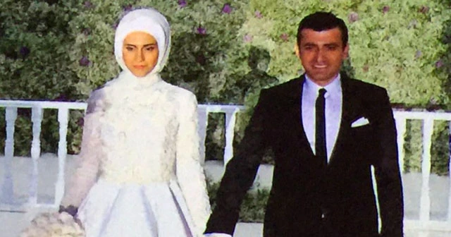 Cumhurbaşkanı Erdoğan, Gül ve Davutoğlu ile tokalaştı