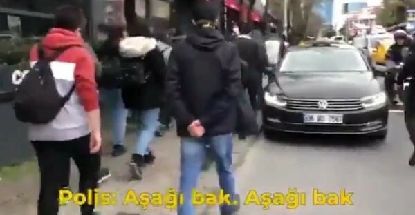 Provokatörler şimdi de algı peşinde: "Aşağı bak" yalanı deşifre oldu