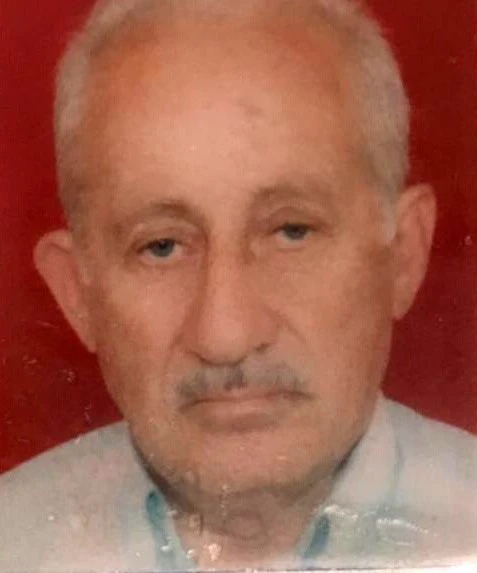 Covid-19 baba ile oğlunu birer gün arayla ayırdı