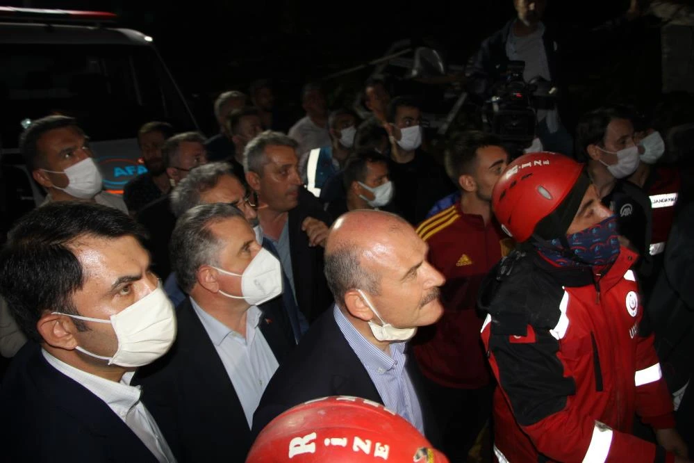 Selin vurduğu Rize'den görüntüler korkunç, can kaybı 7'ye yükseldi