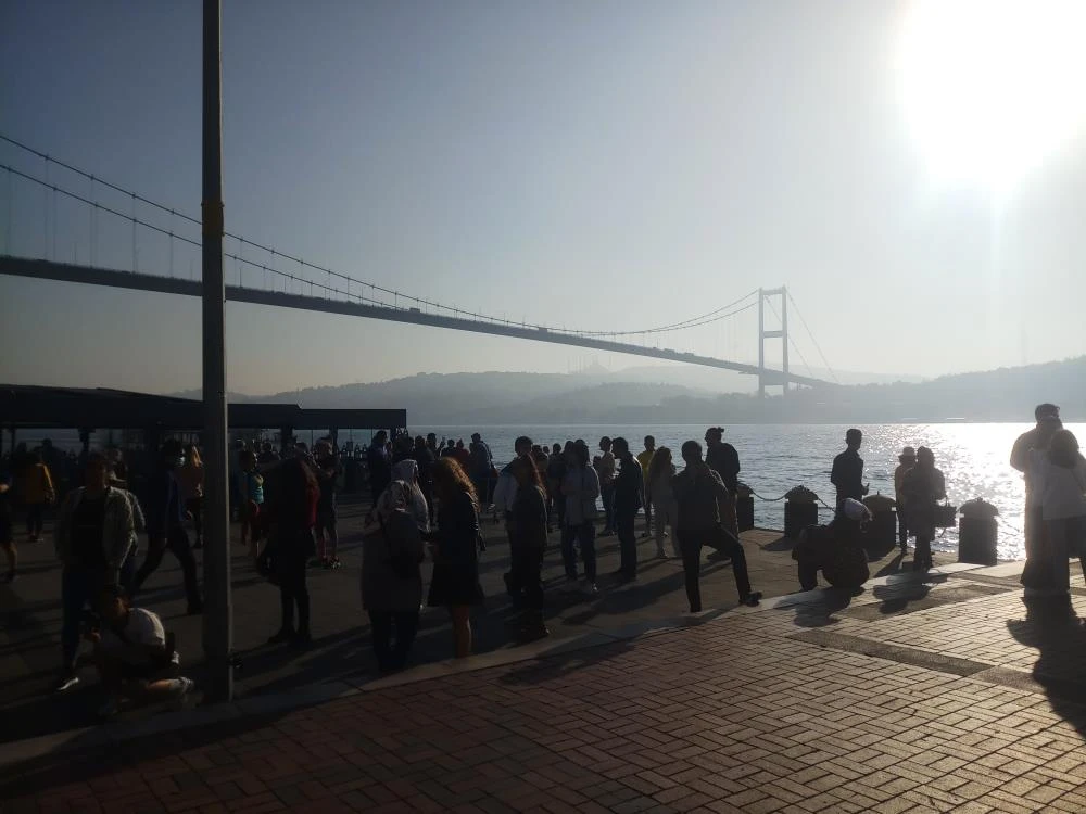 İstanbul Boğazı'nda ulaşıma sis engeli