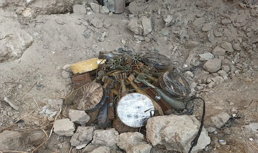 MSB: Terör örgütü PKK/YPG’ye ait patlayıcı maddeler ve mayınlar ele geçirildi