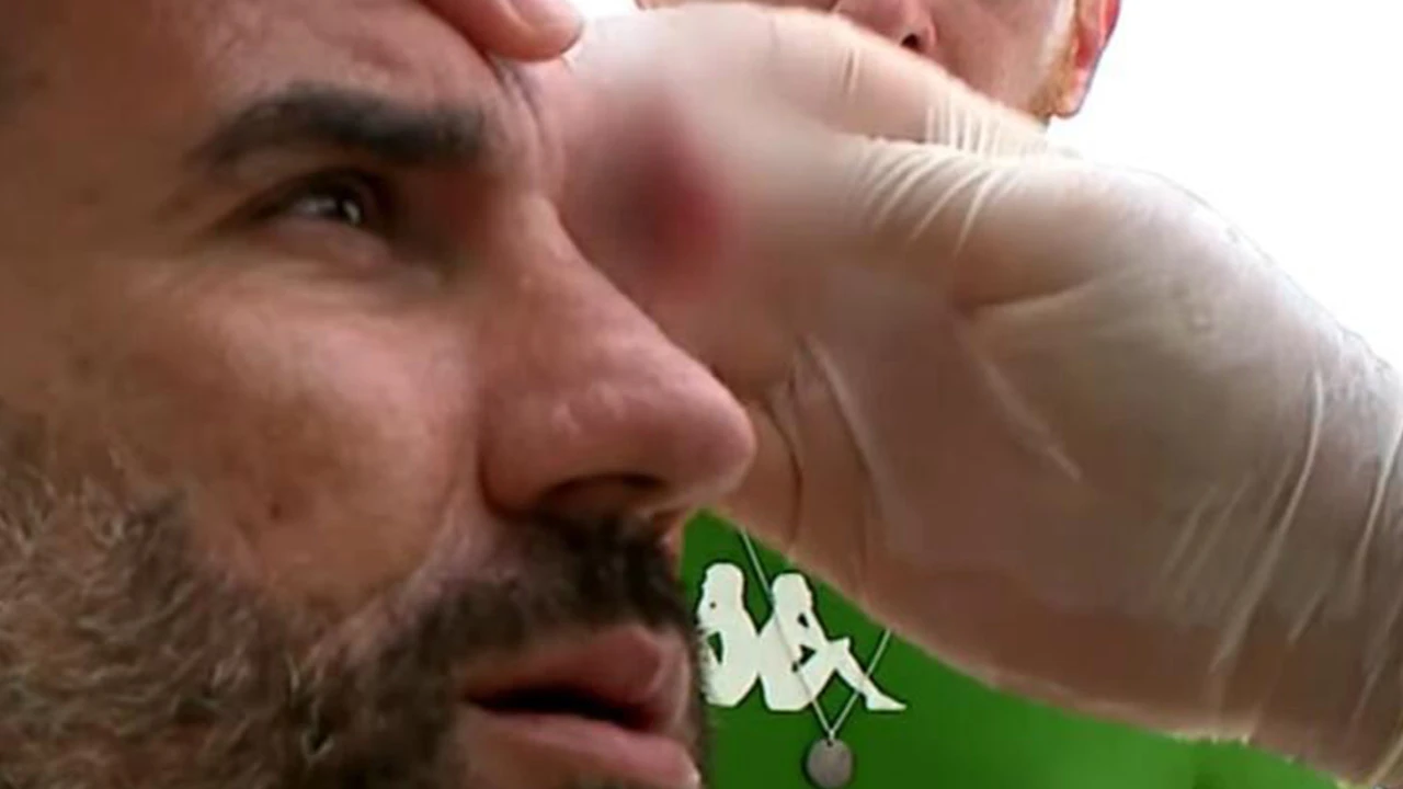 Hikmet Tuğsuz Kimdir?