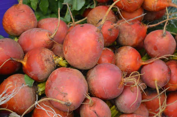 Severek Tükettiğimiz Şalgam Suyunun Faydaları Nelerdir Biliyor Musunuz?