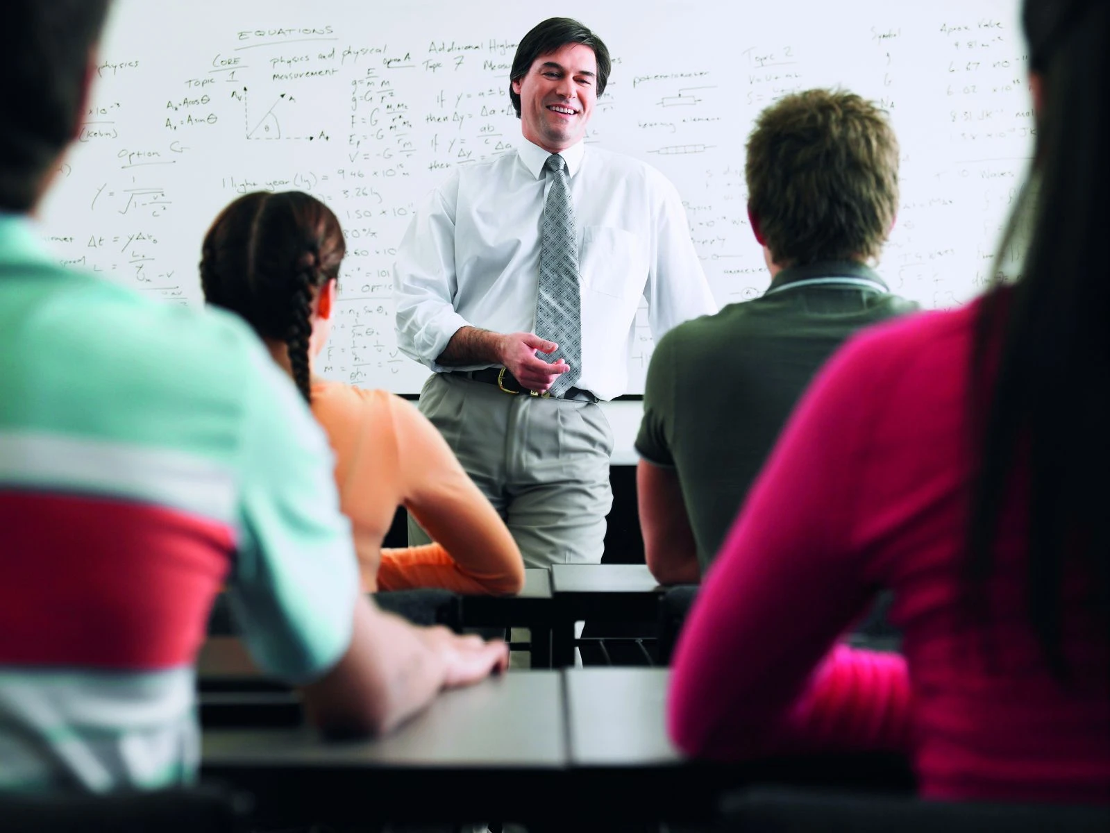 Metodoloji (Yöntem Bilim) Nedir? Metodoloji Çeşitleri Nelerdir?