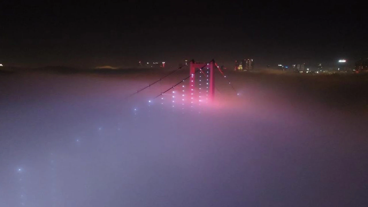 İstanbul güne yoğun sisle uyandı