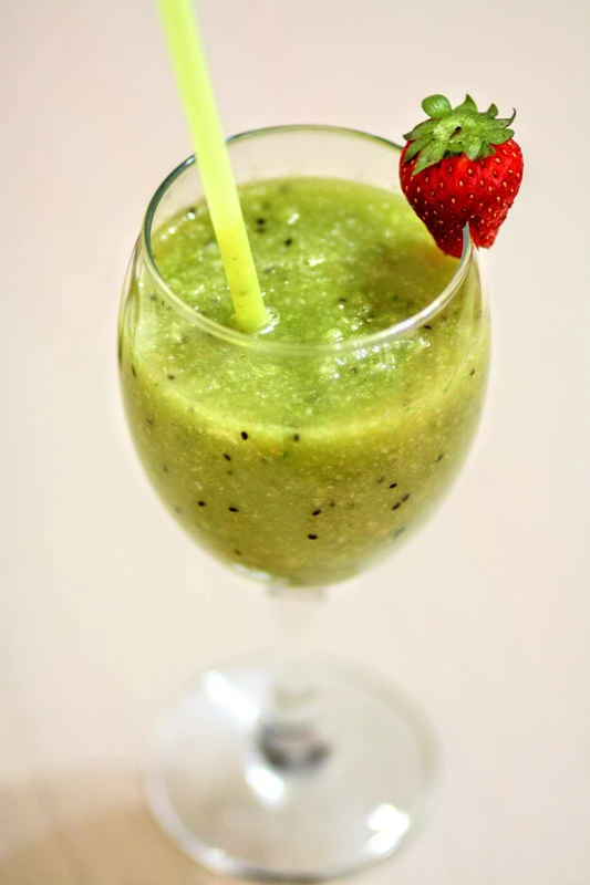 Smoothie Tarifi Kolay Hazırlayabileceğiniz 50 Muhteşem Lezzet