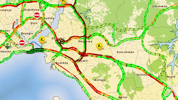 Köprüdeki çalışma trafiği felç etti